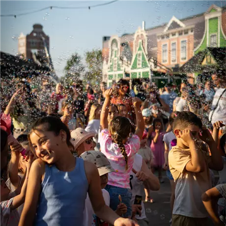 Sommerabend im Holland-Park